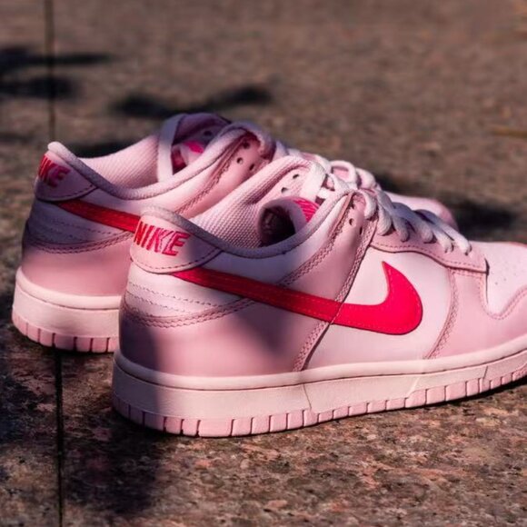 New Nike Dunk Little Pig Peppa Pig Women's Sports Shoes - Picture 3 of 3